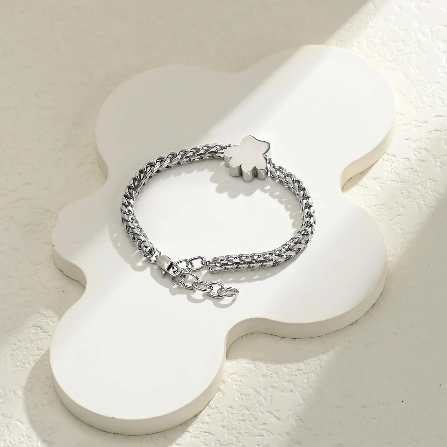 Braccialetto con urna per ceneri per cane/gatto, gioiello per ceneri per ceneri con animali carini, regolabile, gioielli per ricordi commemorativi da donna