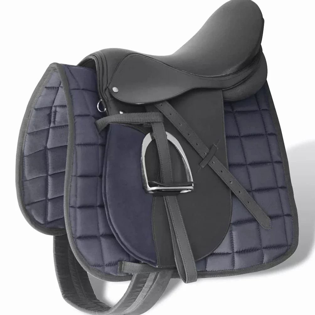 SKM Set Sella Equitazione 17,5" in Pelle Sella Cavallo Set con Una Coperta per Sella, Staffe, Una Cinghia di Staffa ed Una Sottopancia Naturale Nera 18 cm 5-in-1