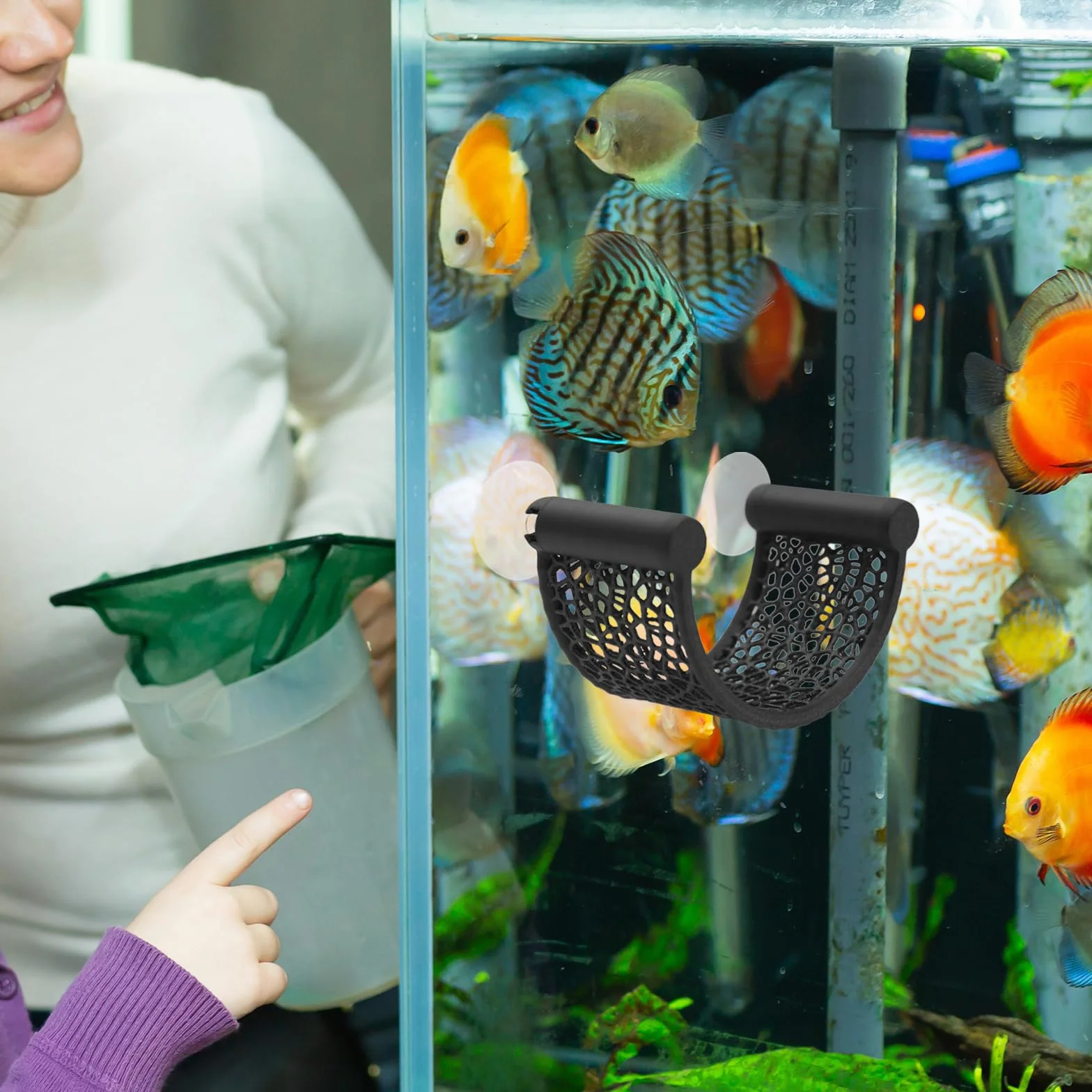 1 Pezzi Amaca per Pesci Betta, Posto di Riposo Galleggiante a Forma di U con Ventosa, Decorazione per Acquari di Piccole Dimensioni, Accessori da Tavolo per Betta e Gamberetti (Nero)