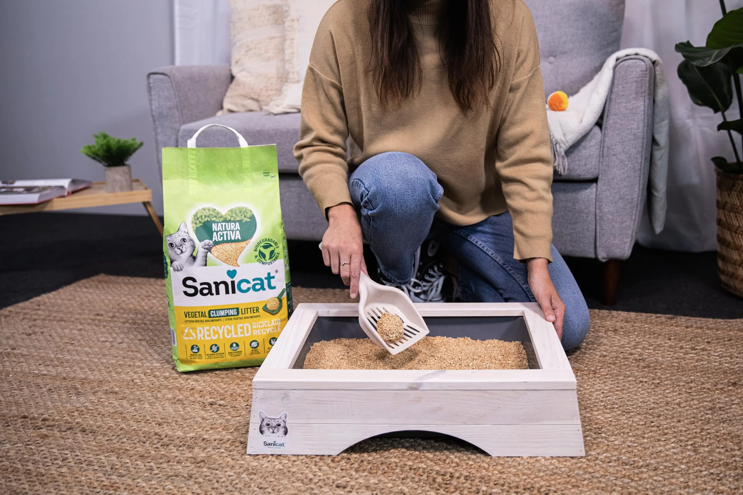 Sanicat Lettiera per gatti in tutolo di mais riciclato Assorbimento superiore controllo odori biodegradabile 6 L