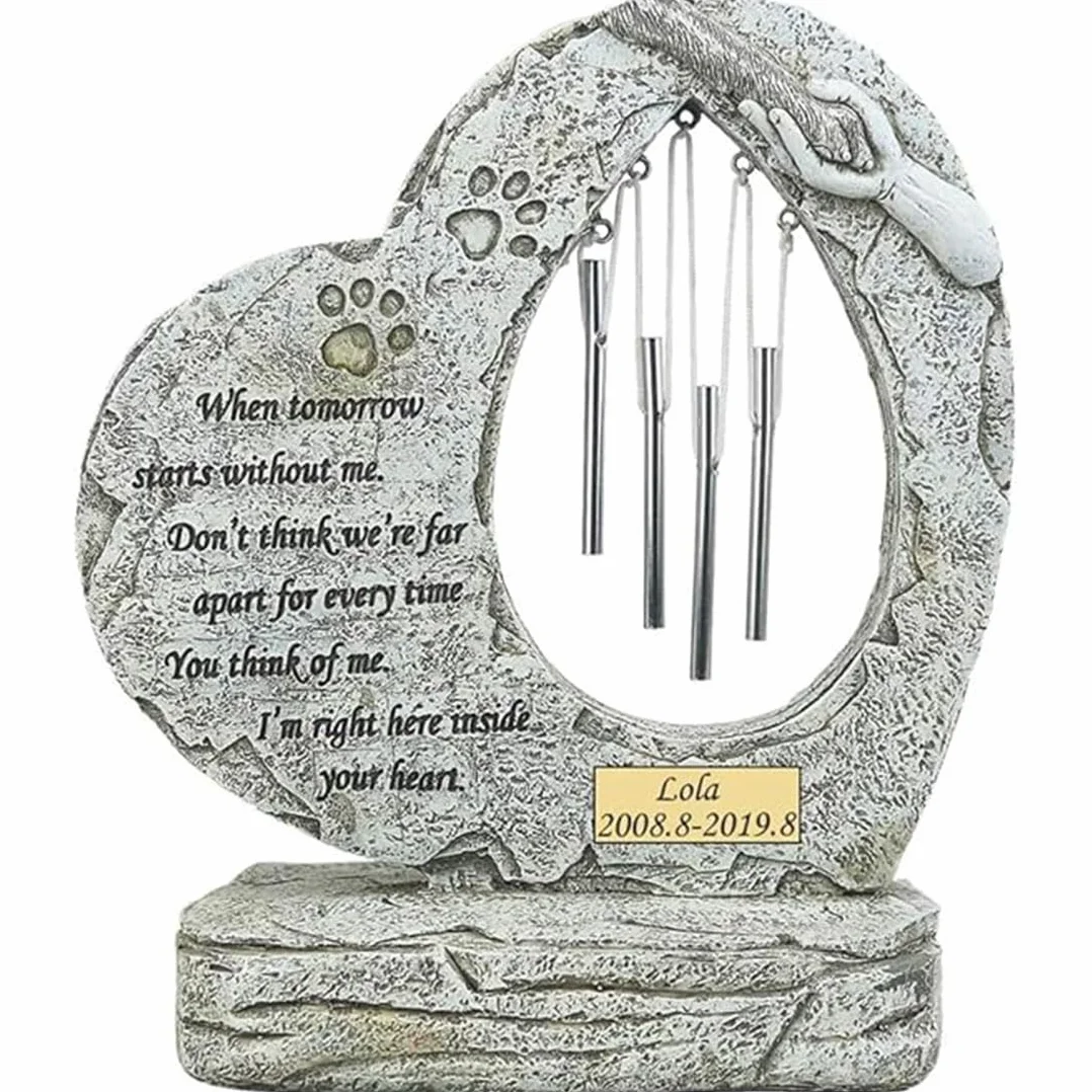 JHB Pietre commemorative personalizzate per cani da compagnia con campane a vento Pietre da giardino per cani Marcatori di tombe Simpatia Regali commemorativi per cani Lapide per gatti Lapide per cani