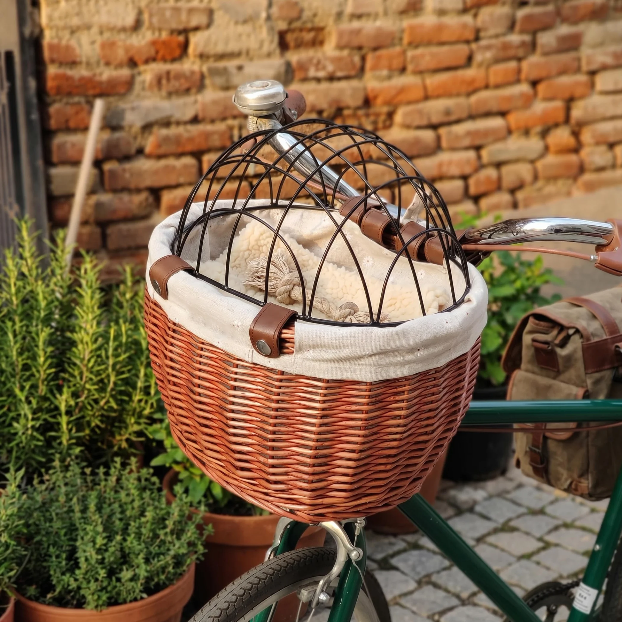 Cestino per cani da bicicletta vintage – Trasportino per animali in vimini intrecciato a mano con coperchio in ferro e cinghie di sicurezza pelle, marrone