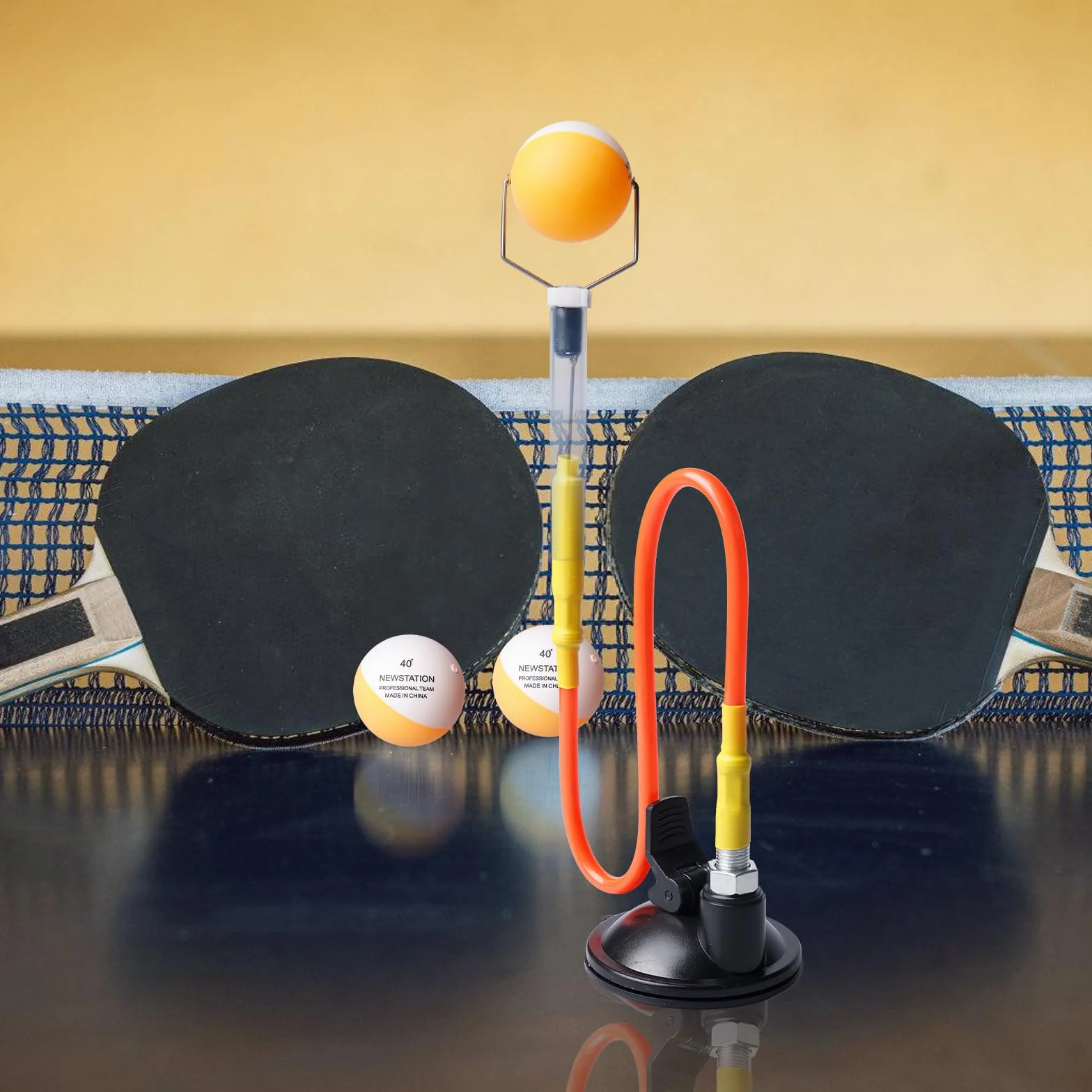 BORDEAG Allenatore di tennis da tavolo robot 2 palle ventosa arancione 250-560 mm