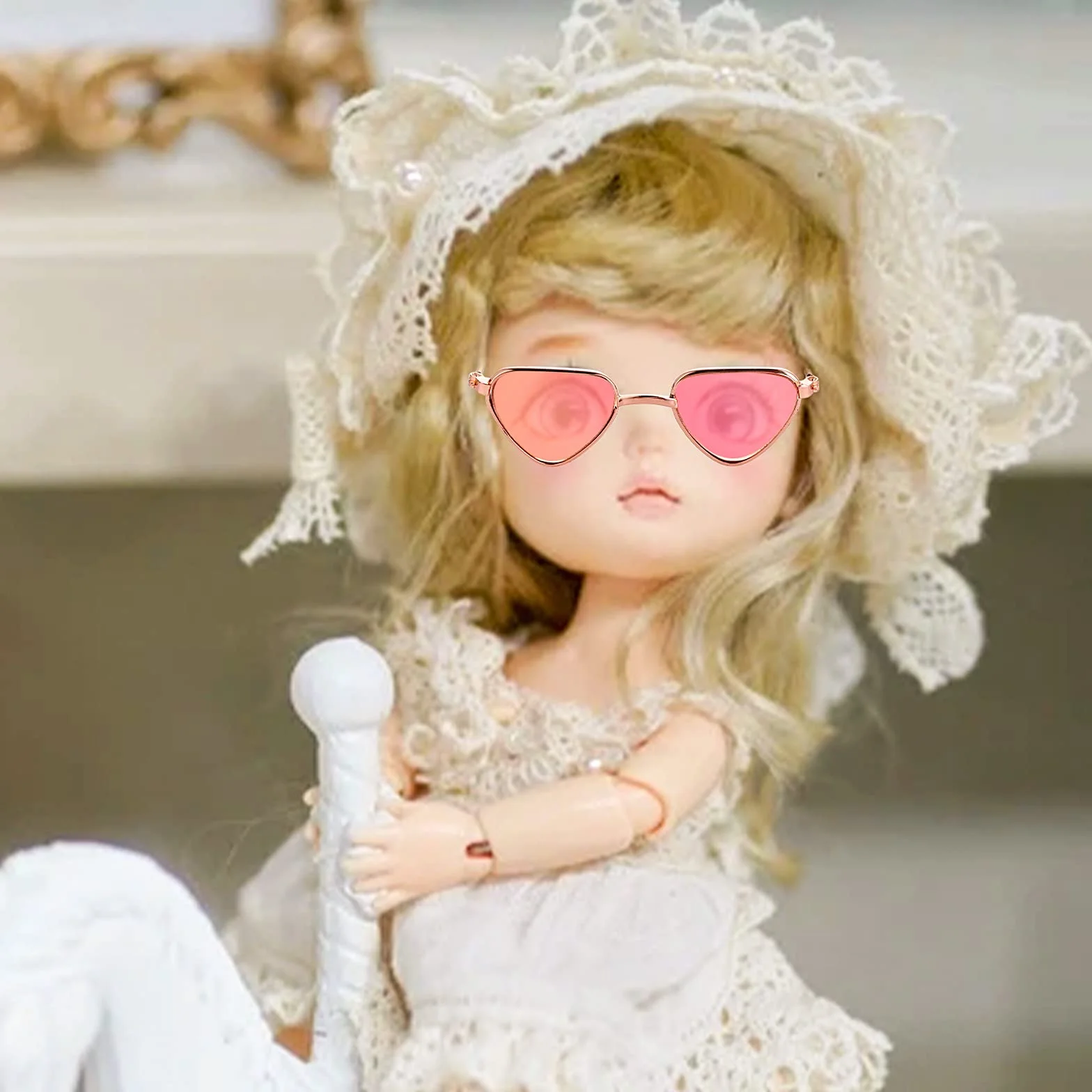 Molain Occhiali da sole per gatti, protezione dai raggi UV, stile classico retrò per cani bambole occhiali da sole rotondi cosplay simpatici sole (4 pezzi cuore)