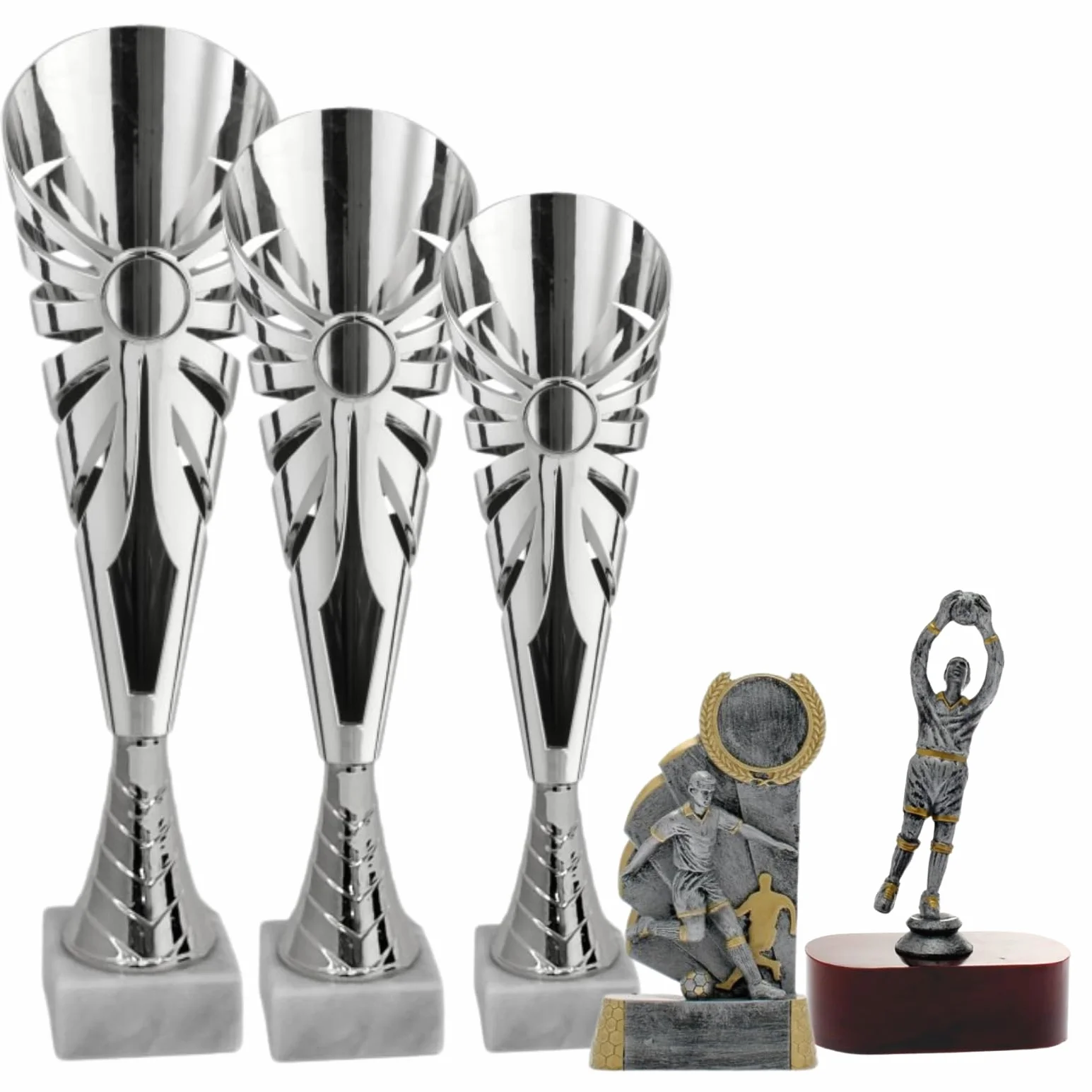Trofei Personalizzati in Set Completi per Il Calcio, Calcetto o Fantacalcio con Tris di Coppe, Miglior Giocatore e Capocannoniere Varie Misure e Budget Premiazioni