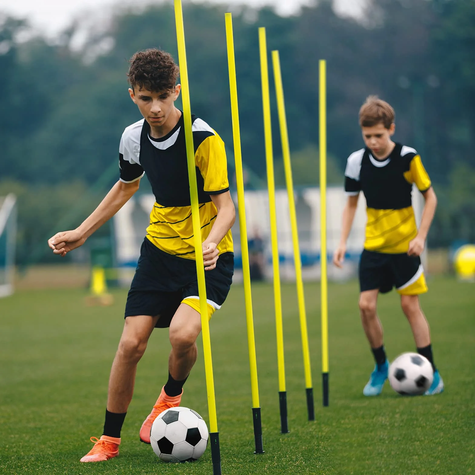 FIVMEN Slalom Agility Set di 6 Aste da Calcio con Punte in Acciaio e Borsa per il Trasporto