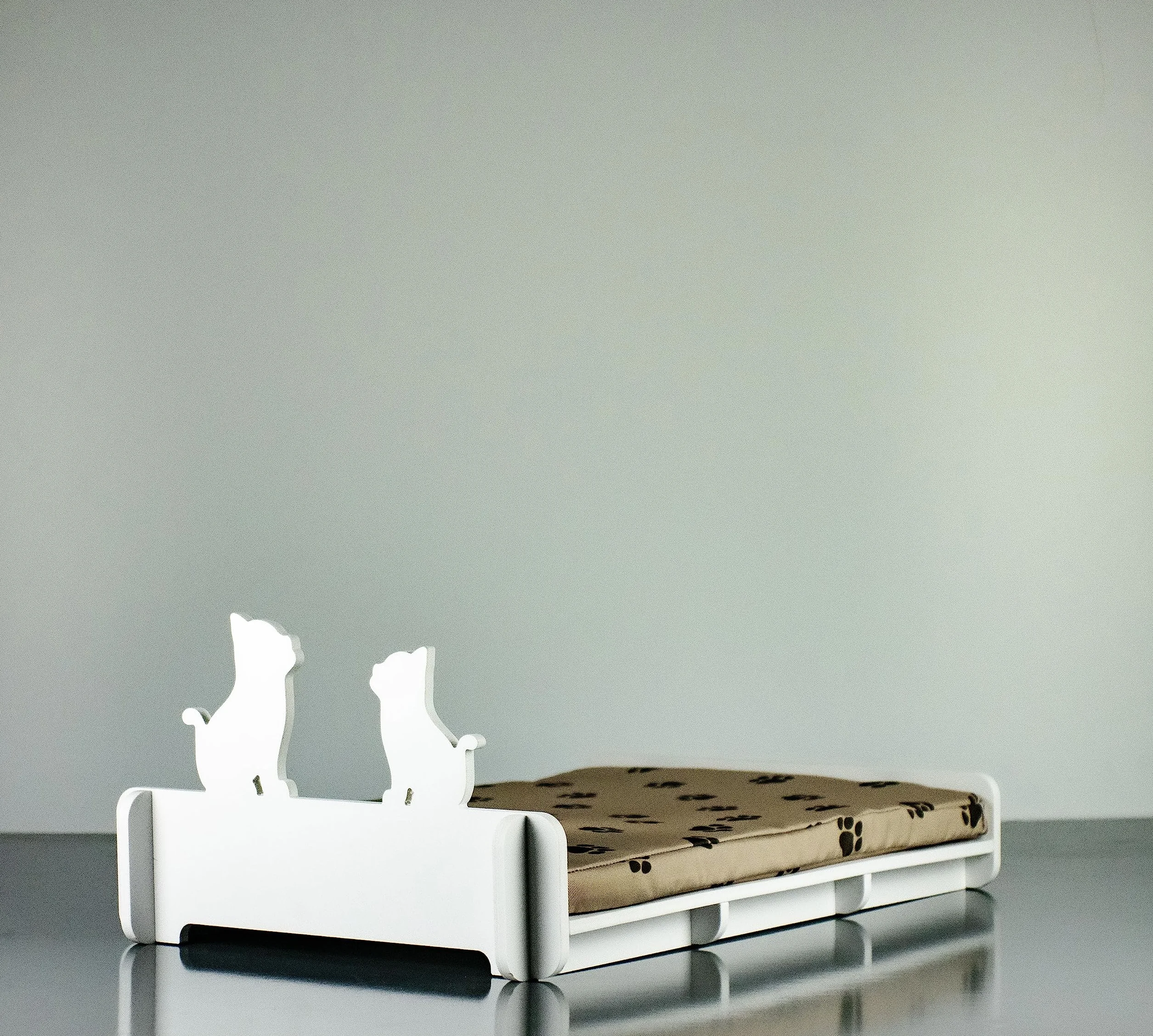 Lettino Personalizzato per Cani in Forex 10 mm - Cuccia Cane Personalizzata 63x25x42 cm