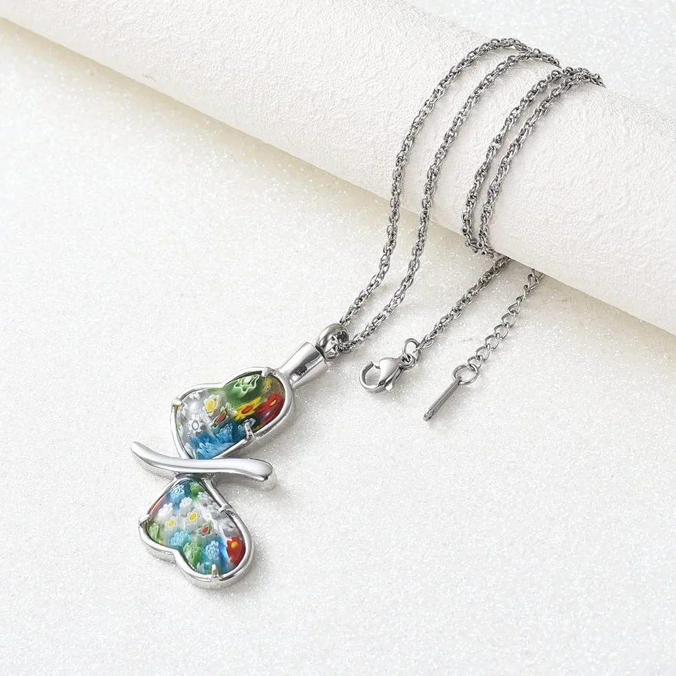 Collana con urna a forma di farfalla, in acciaio inossidabile, gioiello per donne e uomini, con ciondolo commemorativo per ceneri, ricordo funebre