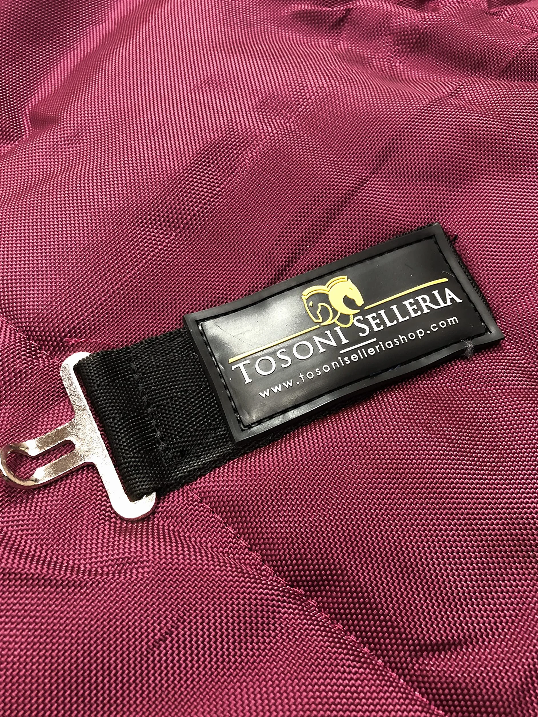 Horses, Coperta Invernale Heavy per Cavallo, Imbottita 300 gr, Morbida e Comoda, Ideale per Box, Resistente, Bordi Rinforzati in Nylon, Bordeaux 128 cm