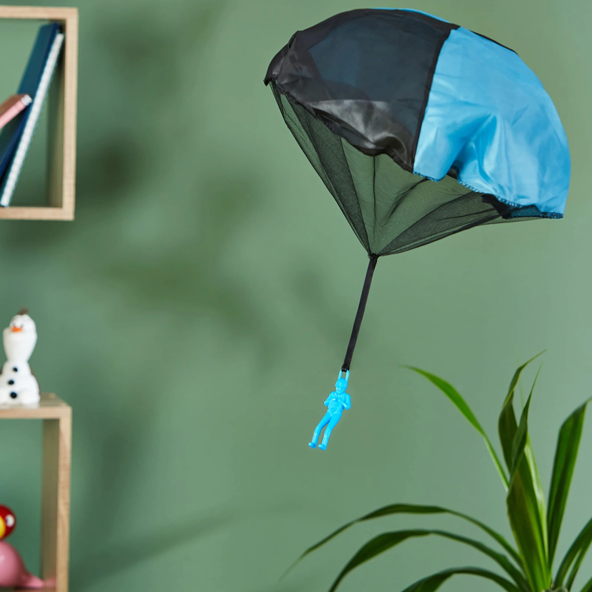 GÜNTHER FLUGSPIELE Parachute à lancer 46 cm couleurs assorties