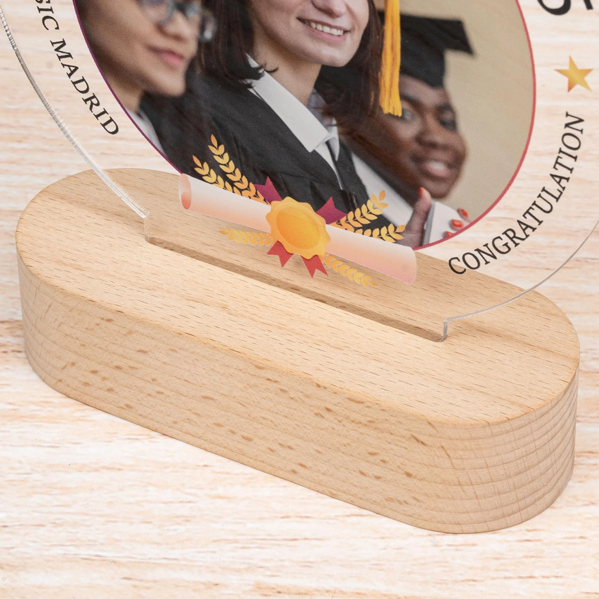 Wanapix | Trofeo Personalizzabile con Nome e Foto | Targa Personalizzata | Plexiglass | Base in Legno Naturale | Rotondo
