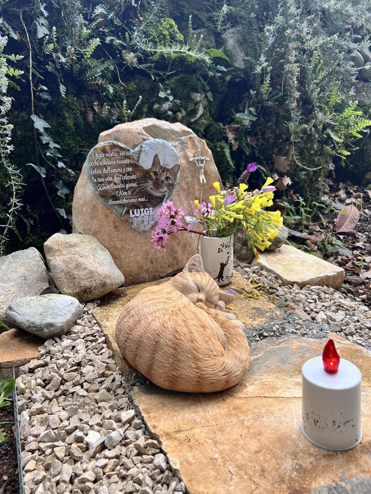 Lapide commemorativa a forma di Cuore per Cane e Gatto, Ardesia personalizzabile con foto