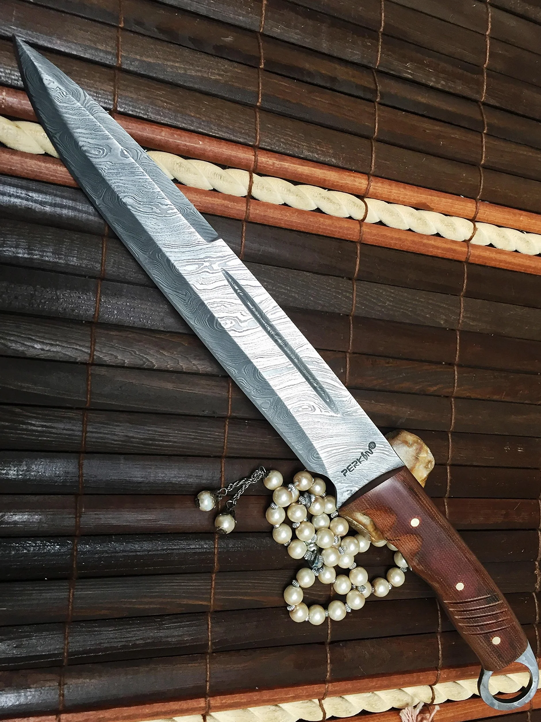 Coltello da caccia in acciaio Damasco (personalizzabile)
