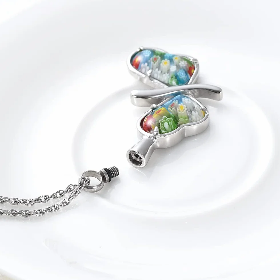 Collana con urna a forma di farfalla, in acciaio inossidabile, gioiello per donne e uomini, con ciondolo commemorativo per ceneri, ricordo funebre