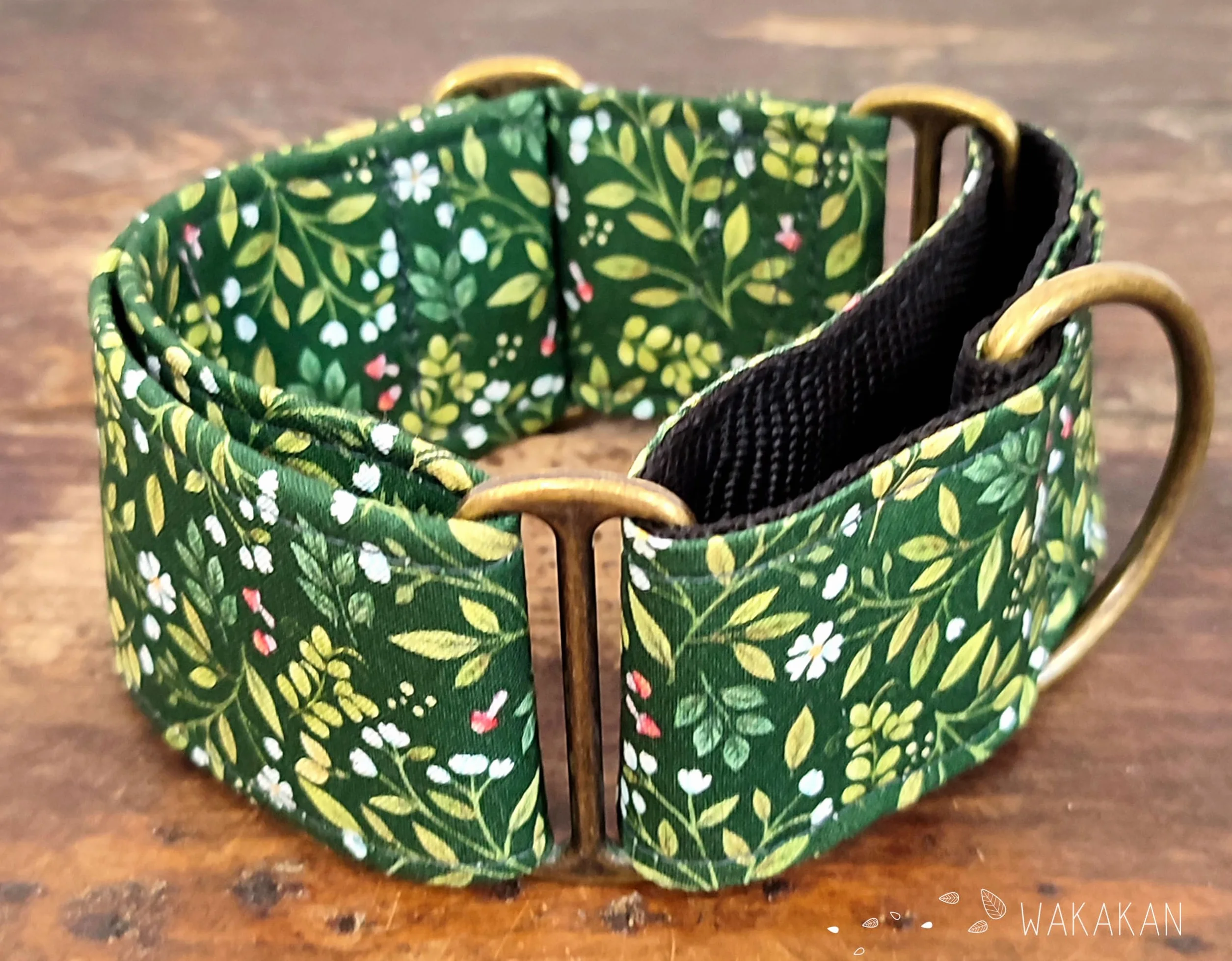 Martingale Collare per cani Green Witch Wakakán fatto a mano Spagna