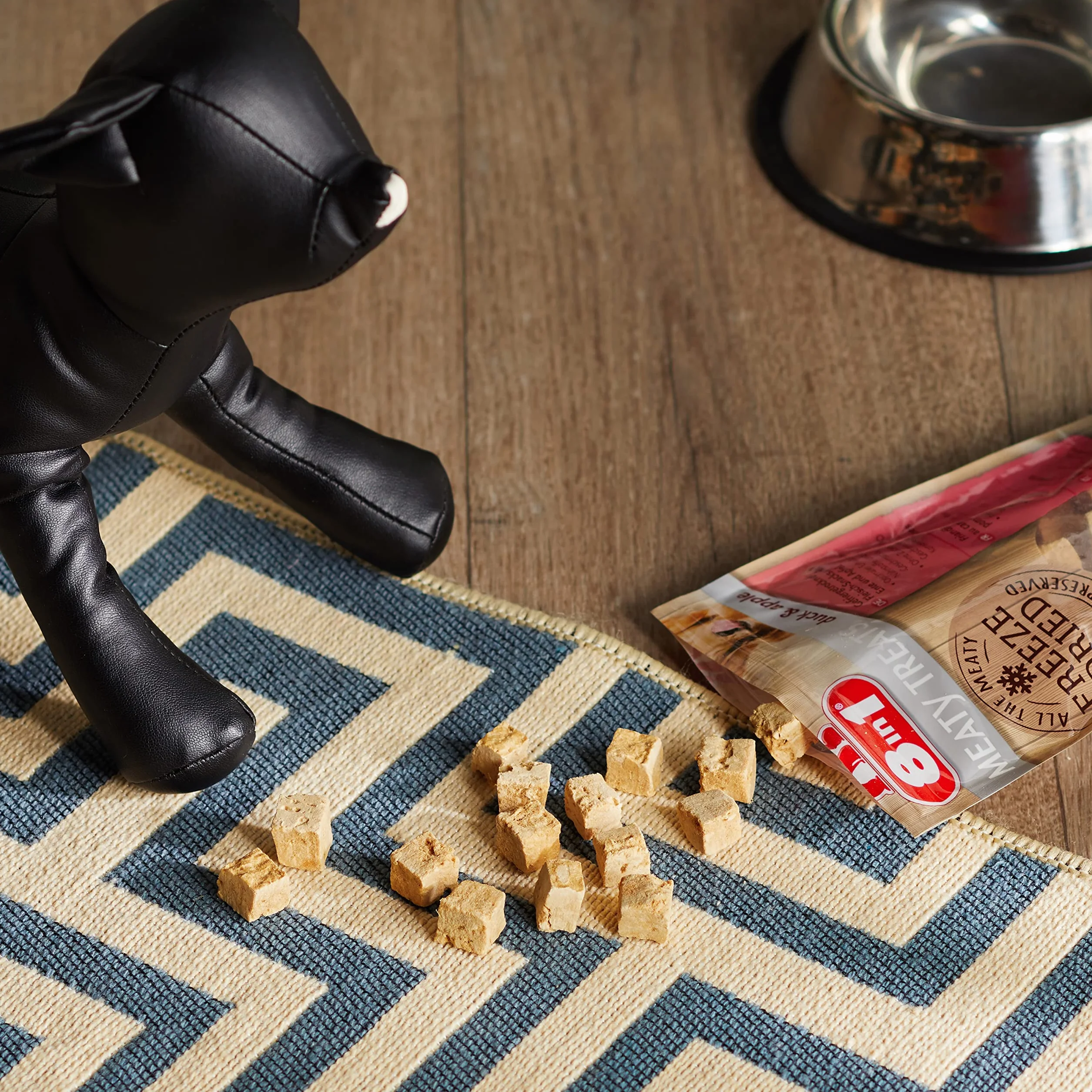 8in1 Meaty Treats - Snack liofilizzati per cani con anatra e mela, senza cereali e senza zucchero, 50 g