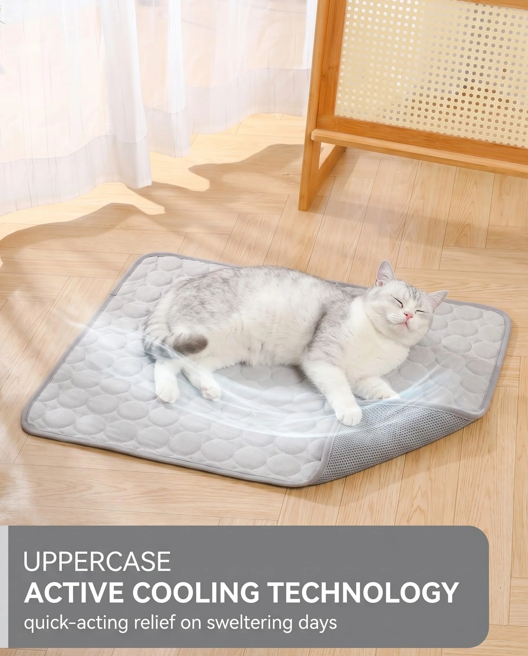 Tappetino Rinfrescante 50x40 cm Seta di Ghiaccio Grigio per Cani Gatti Allevia Caldo Estivo