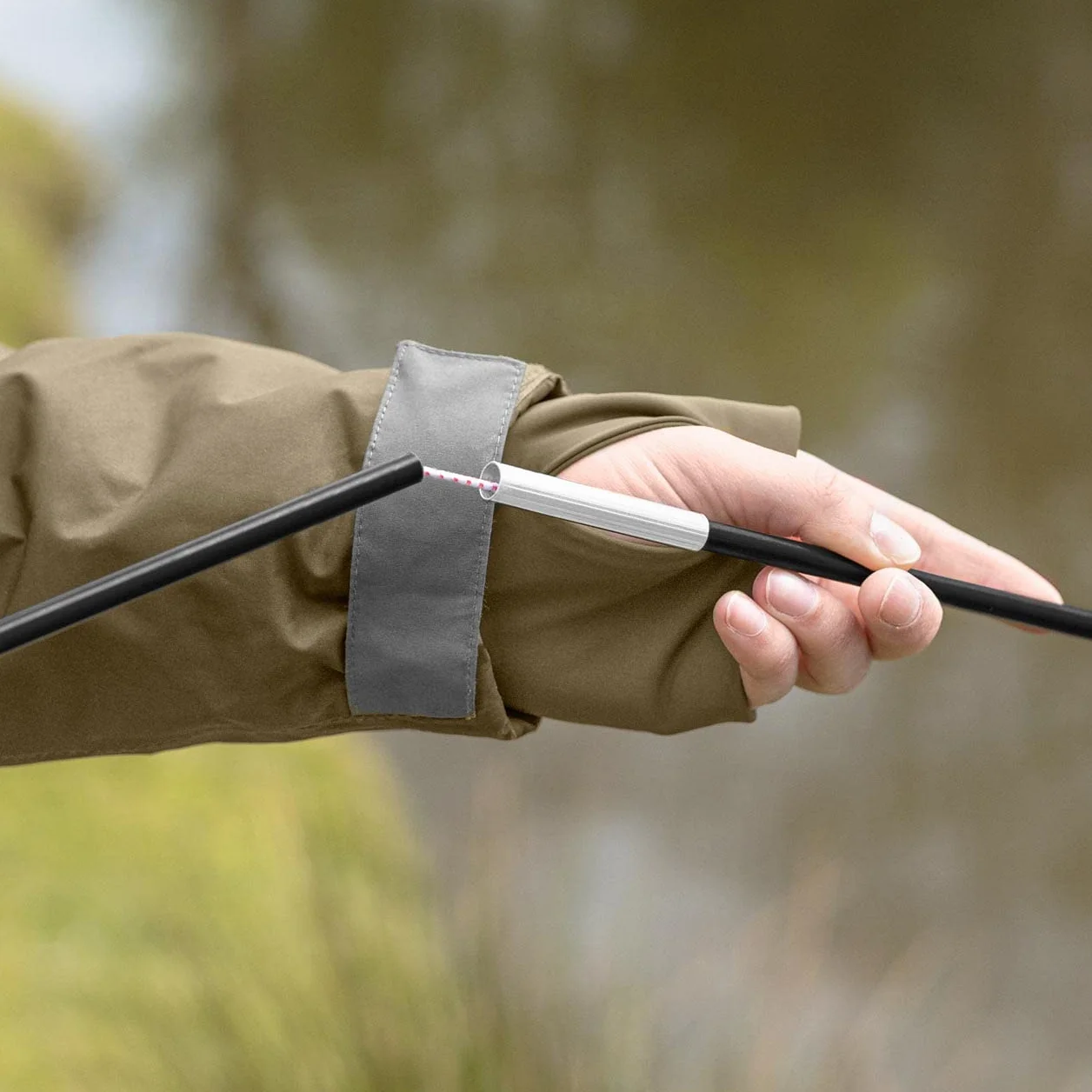 ATLAS Tenda Da Pesca Bivvy Carpfishing con Pali In Vetroresina e Borsa Inclusa