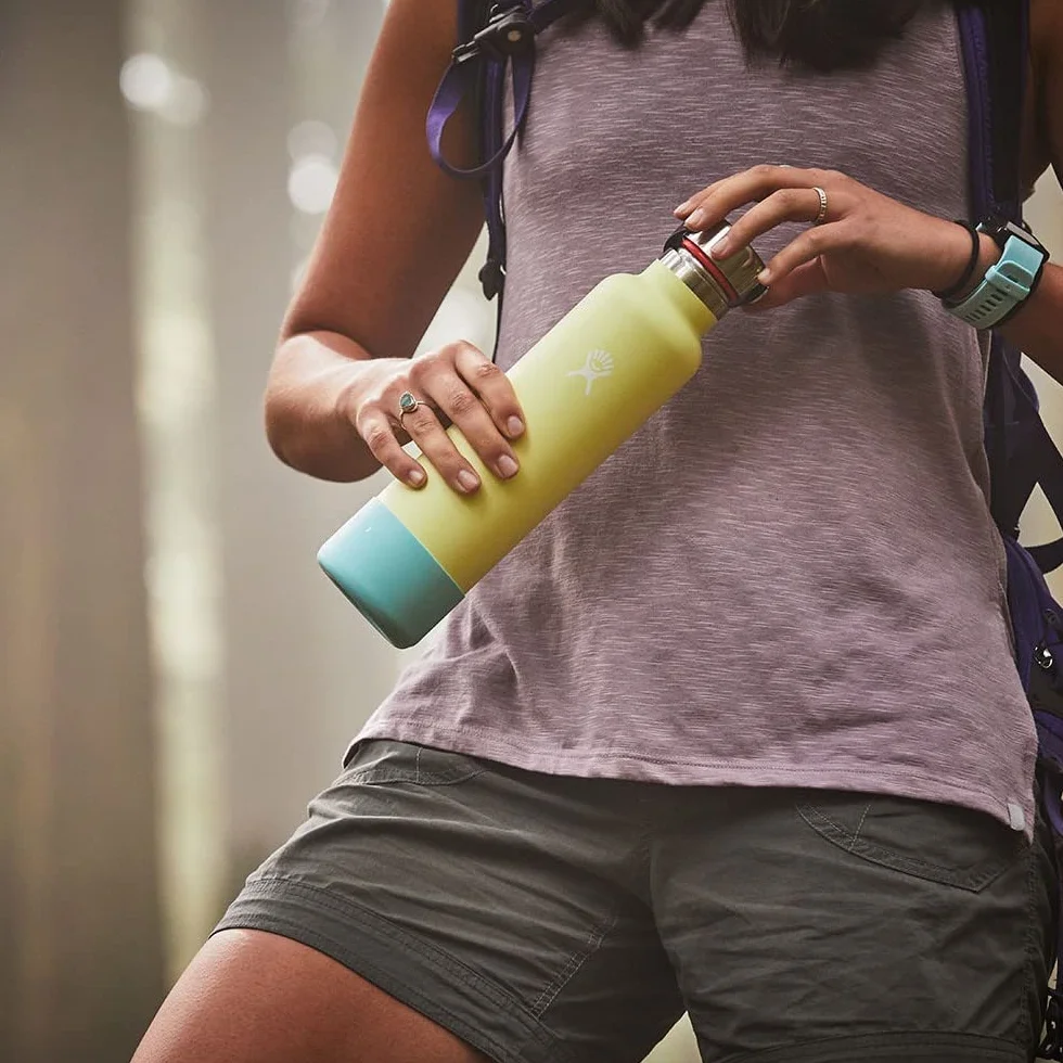 HYDRO FLASK Flex Boot Silicone Protective Cover for 1.183 ml Bottles Cobalt