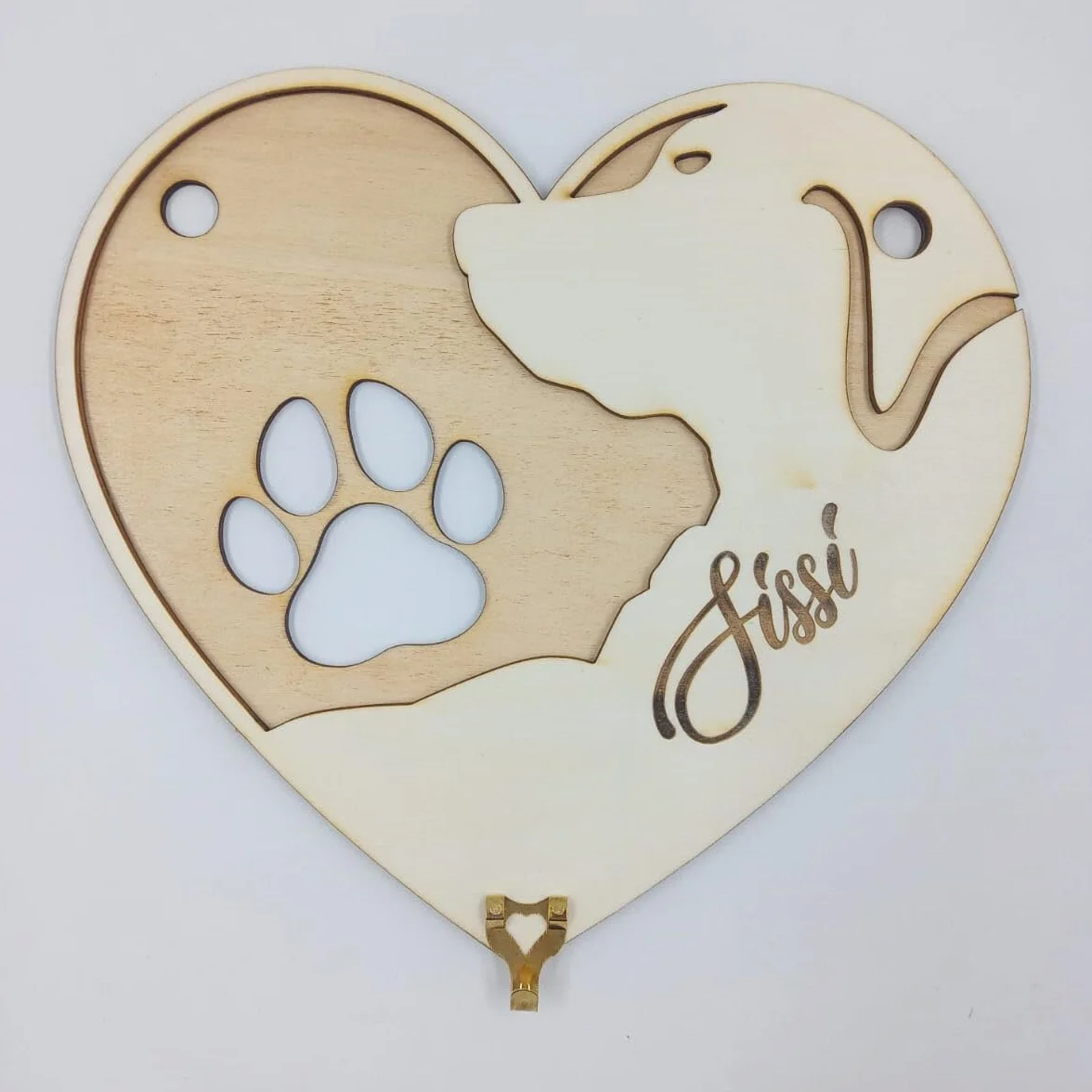 Porta guinzaglio in legno di pioppo o betulla 30x27 cm con incisione nome cane da parete