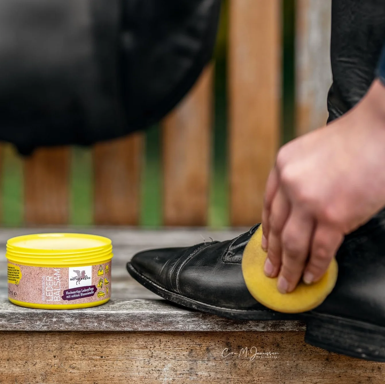 B & E Beeswax Cura Leather Balm, 500ml