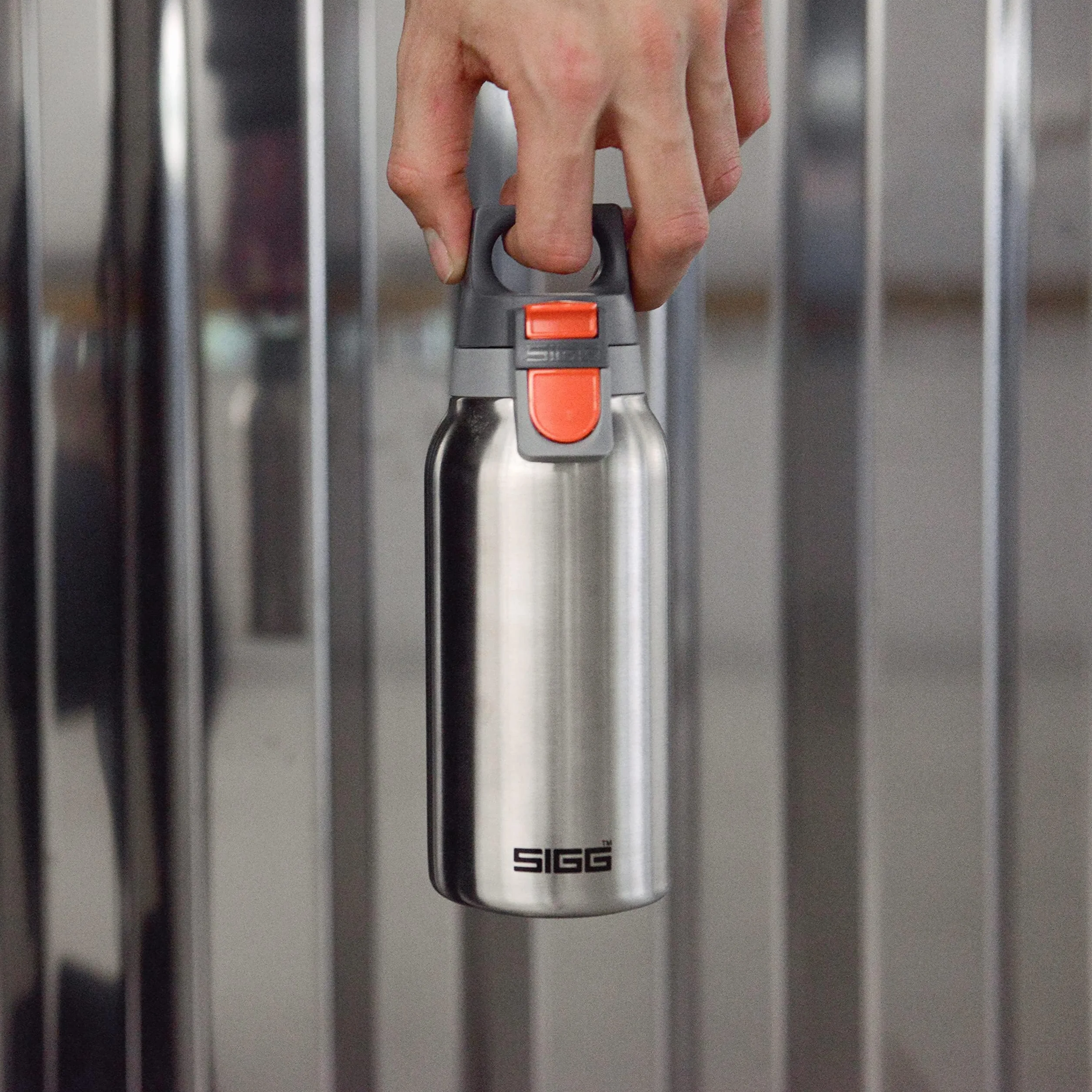 SIGG Hot & Cold ONE Top, Tappo di ricambio per borracce termiche, Ermetico, Una mano
