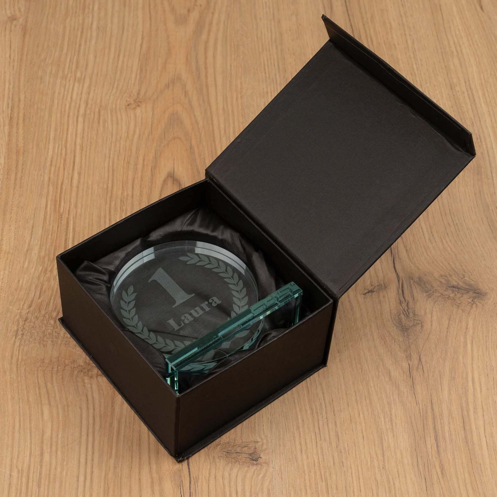 Wanapix | Trofeo Personalizzato in Vetro | Incisione Laser | Astuccio Incluso | Premio/Trofeo/Ricordo | Rotondo 10x11 cm