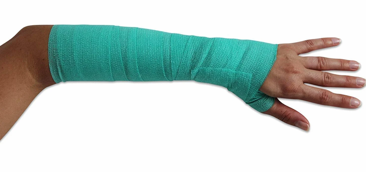 BENDAGGIO COESIVO - VERDE garza elastica, 6 rotoli x 7.5 cm x 4.5 m autoadesiva flessibile bende, qualità professionale, primo soccorso - Wrap Cohesive Bandage - Confezione da 6