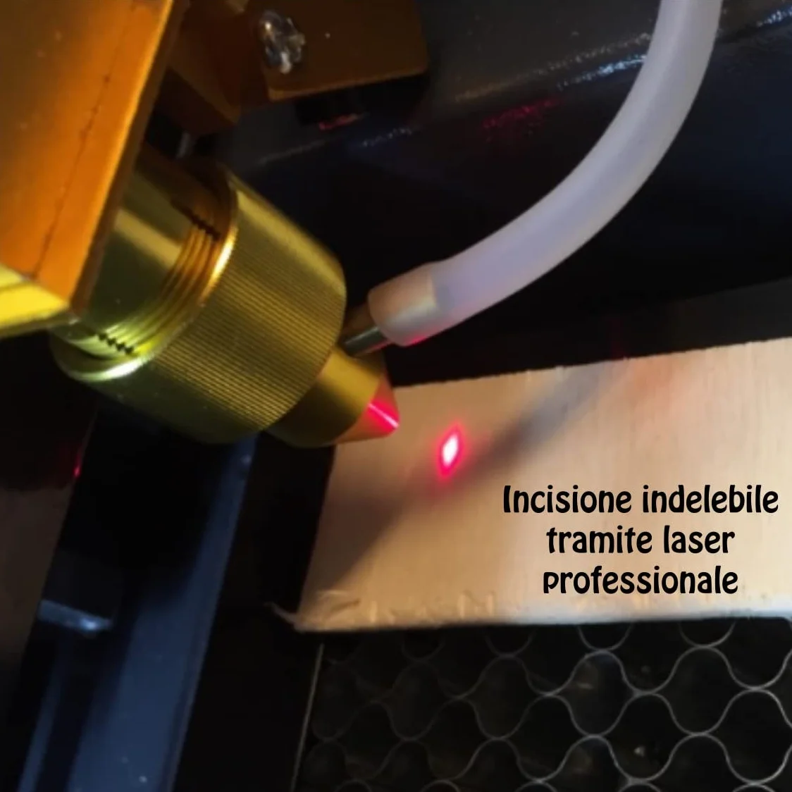 Porta guinzaglio per cane in legno personalizzato da parete con incisione laser