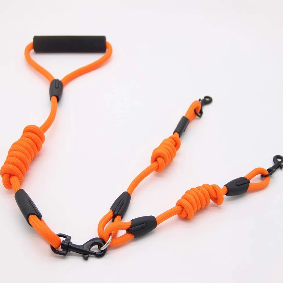 Guinzaglio per cani doppia corda in nylon da passeggio due cani accoppiatore guinzaglio doppio doppio guinzaglio da passeggio collare opzionale corda da tirare 1 pezzo corda rossa L 1.0 cm