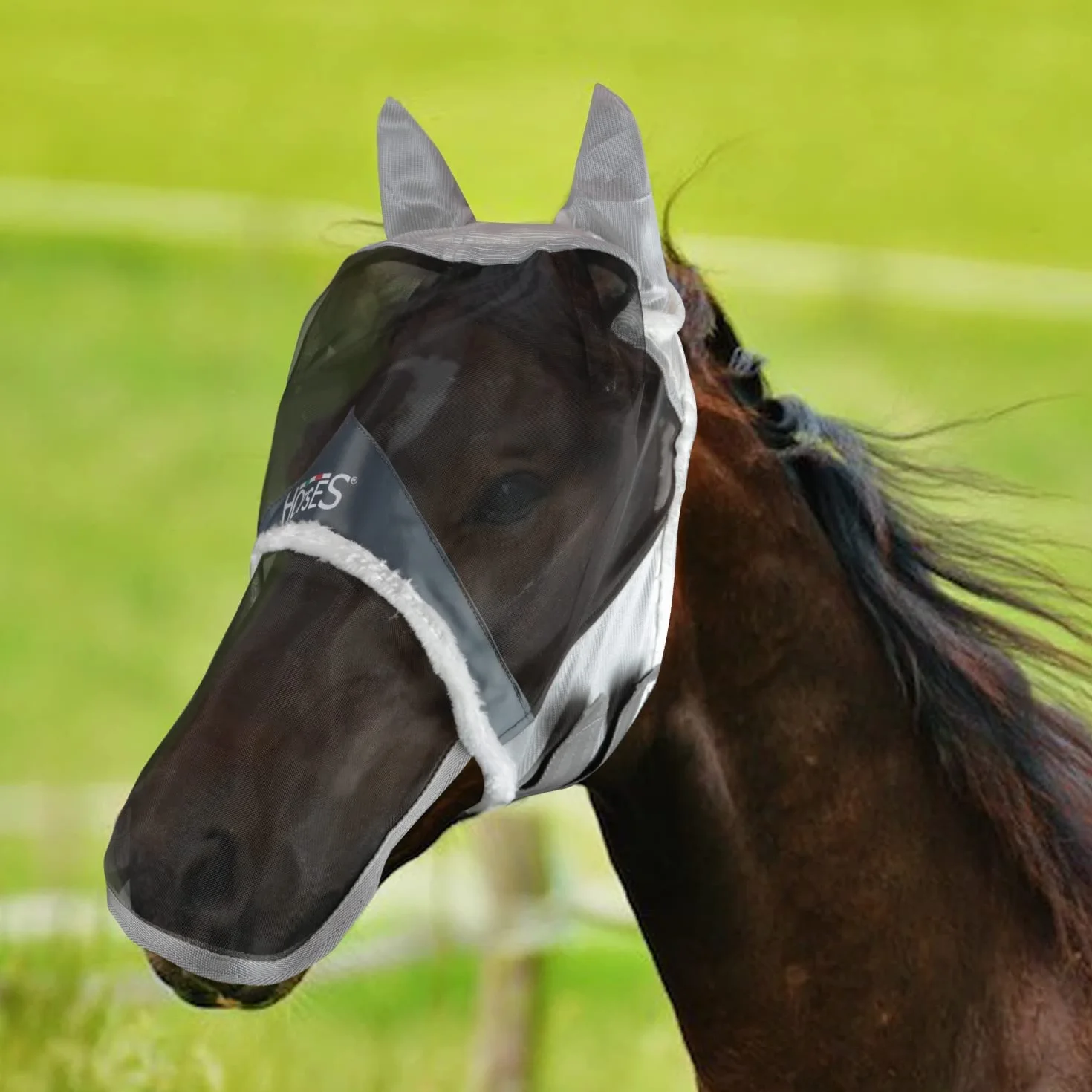 Horses Maschera Antimosche Fly Shield Plus, Leggera e Traspirante, Non Ostacola Il Campo Visivo del Cavallo, Protezione di Occhi e Orecchie
