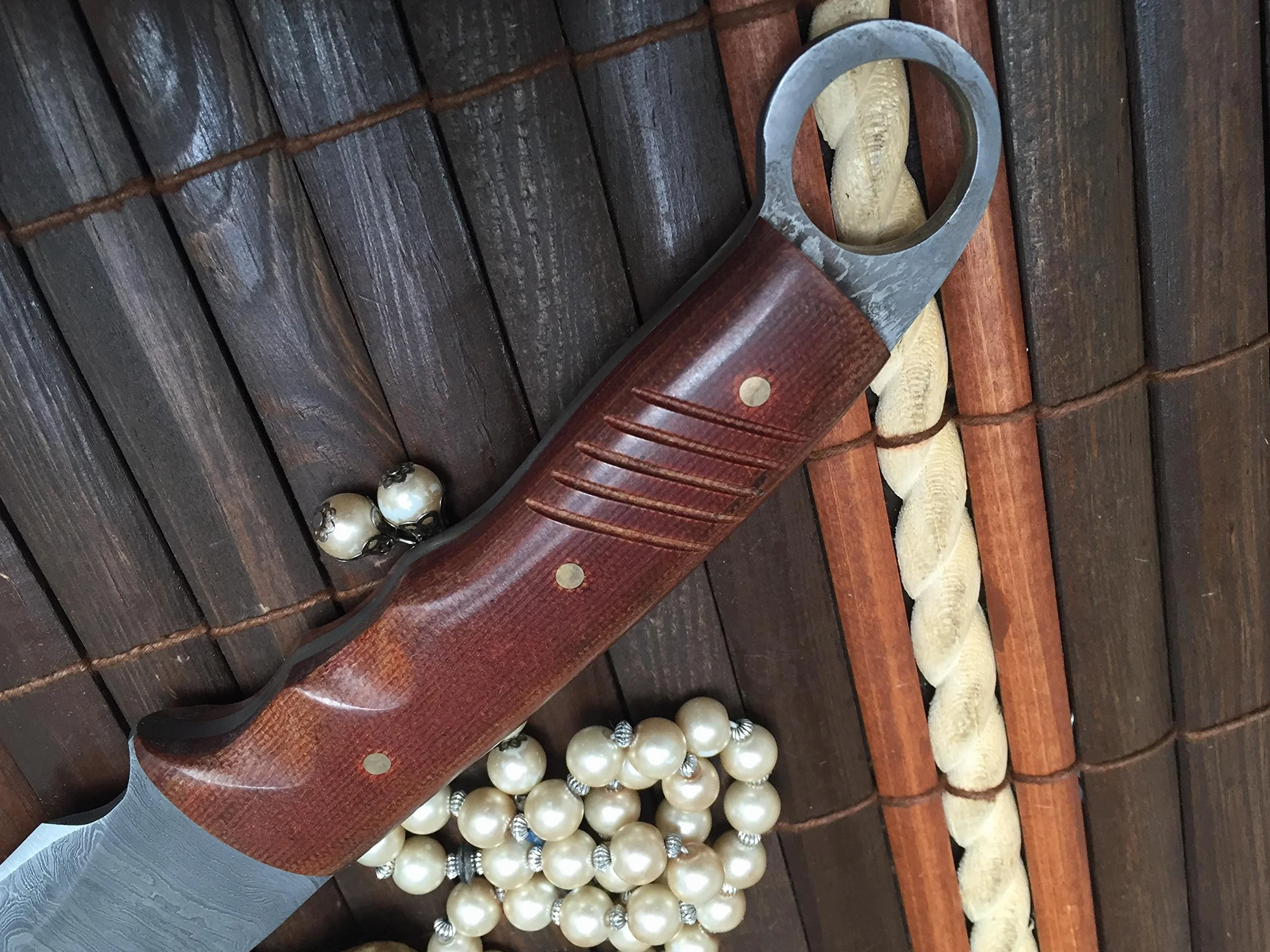 Coltello da caccia in acciaio Damasco (personalizzabile)