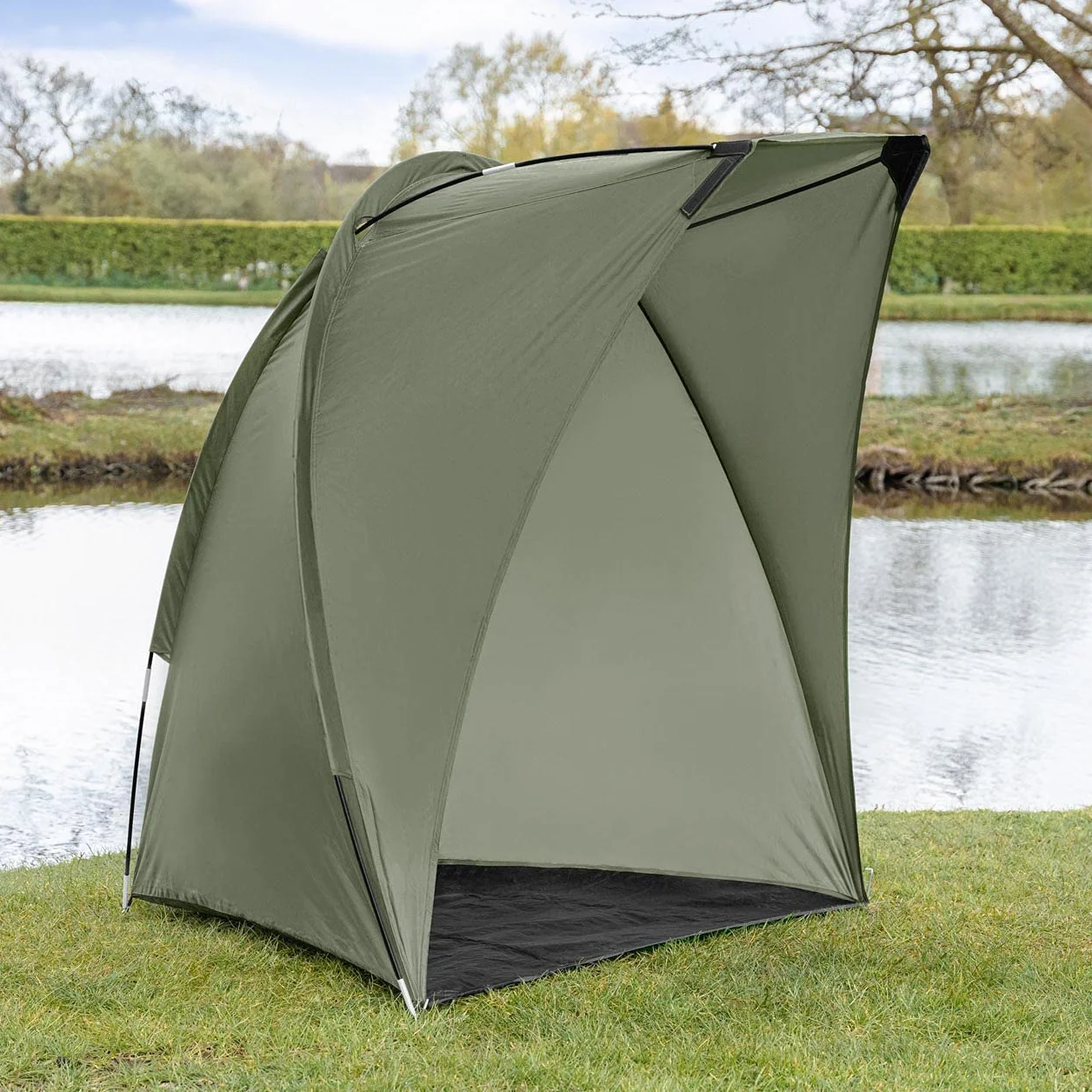 ATLAS Tenda Da Pesca Bivvy - Per Un Pescatore Bivvy | Accessori Per Pesca Di Carpe | Tenda Per Pescare Con Pali In Vetroresina| Borsa Per Il Trasporto Inclusa | Tenda Bivvy Carpfishing