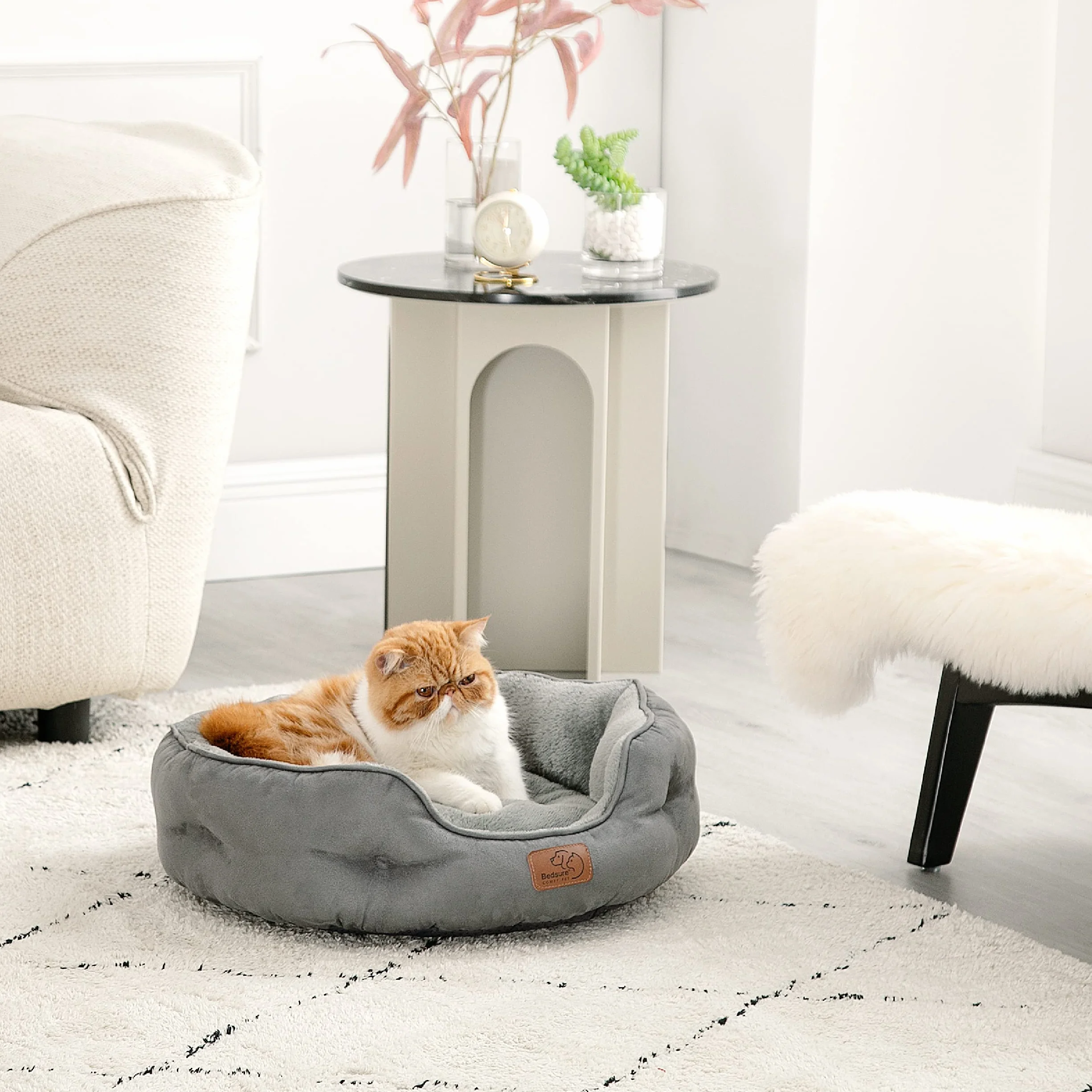 Bedsure Letto per Cani Lavabile Rotondo Antiscivolo Grigio 51x48x15cm